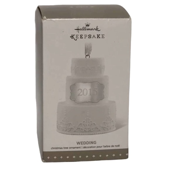 NEW Hallmark Keepsake 2015 Porcelain Wedding Cake Christmas Tree Ornament in Box - Picture 1 of 6